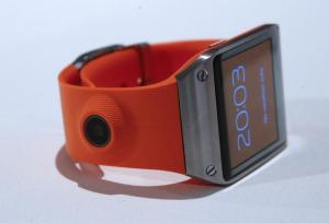 Top 4 Smart Watches in Market in 2013 