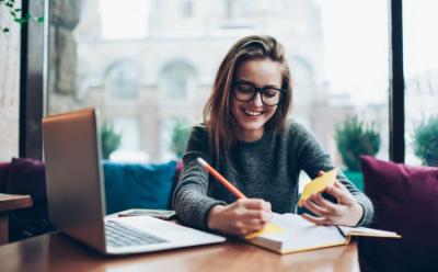 Top 15 Online Jobs for Students to Earn Extra Cash in 2020