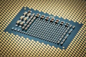 Intel Core i9 vs AMD Ryzen Threadripper: Quick Comparison