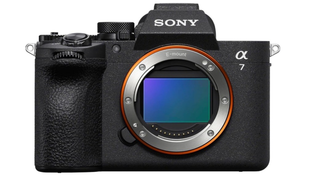 Sony Alpha 7 MK 5 Amazon Product Shot