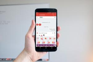 Sticker Market Emoji Keyboard App: Stickers, GIFs, Face Emojis In A Single App