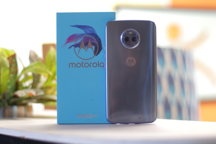 Featured Moto X4