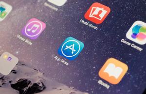 Number of Apps on App Store Declined in 2017 Following Apple's Crackdown