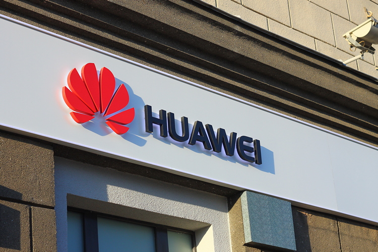 Huawei Will Launch Y-Series Android Go Smartphone in May | Beebom