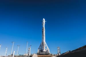 SpaceX to Launch a Falcon 9 Carrying Internet Satellites: Here’s How to Watch It Live
