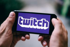 How to Stream on Twitch from Android or iOS