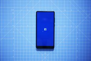 5 Hidden Facebook Settings You Should Change Right Now