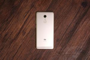 Redmi 5 Review: A No-Brainer Budget Smartphone