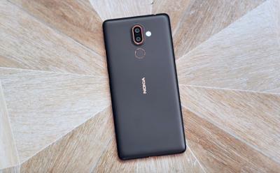 nokia 7 plus review featured