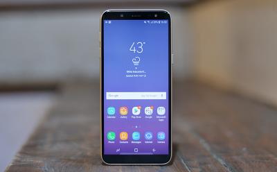 galaxy j6 display