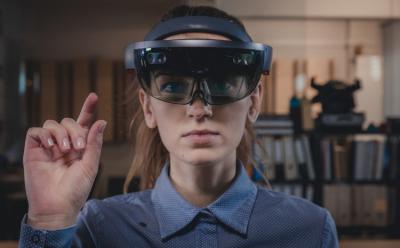HoloLens official website