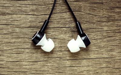 10 Best Earphones Under 1000 INR You Can Buy