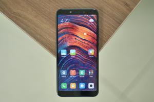 Xiaomi Mi 6X Review: Perfect Candidate for Stock Android