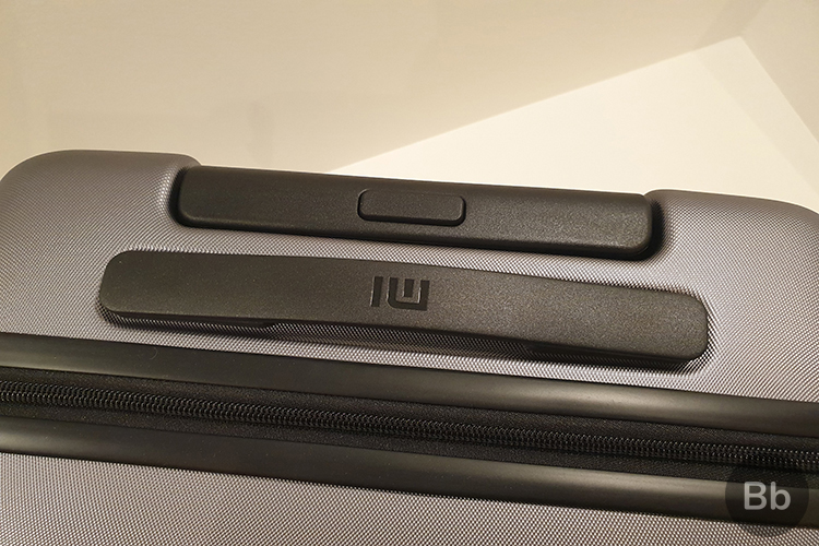 mi branding mi luggage