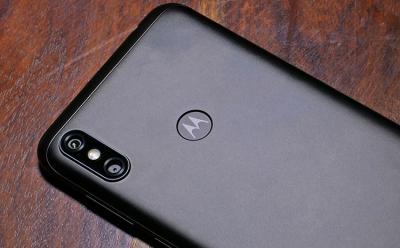 Motorola One Power Review