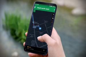 How to Use Dark Mode on Google Maps on Android and iPhone