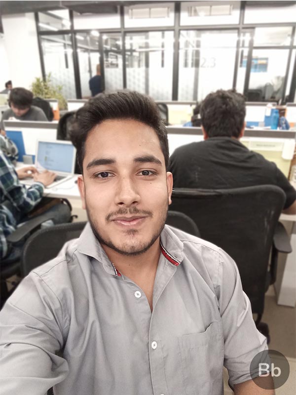 Nokia 31 Camera Sample 23 portrait