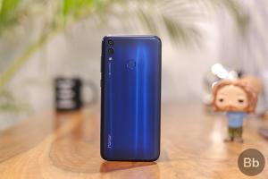 Honor 8C First Impressions: Adding Glamour to the Budget Segment