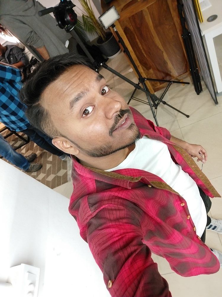 Samsung Galaxy A9 Review: Entertaining but Not Exciting