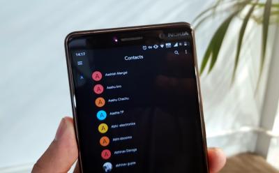 google contacts dark mode is here