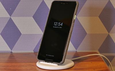 pixel 3 stand