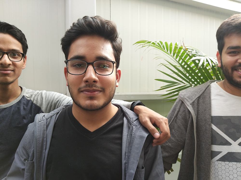 Samsung Galaxy A9 Review: Entertaining but Not Exciting