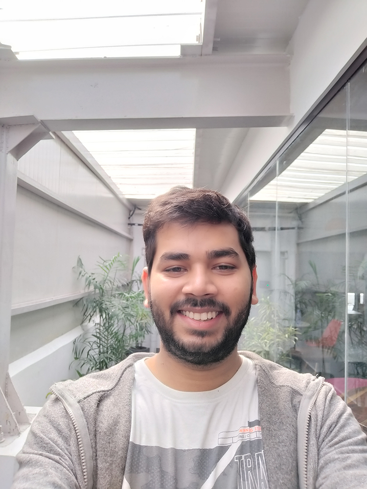 Samsung Galaxy A9 Review: Entertaining but Not Exciting