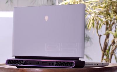 dell alienware area51m review