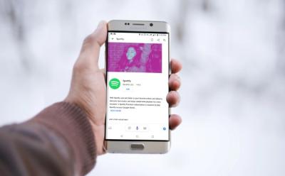 How to Link Spotify with Google Assistant