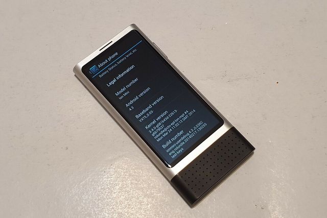 Nokia Ion Mini body