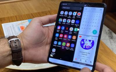 Galaxy Fold hands-on website