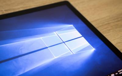 How to Automatically Switch Between Dark and Light Mode on Windows 10