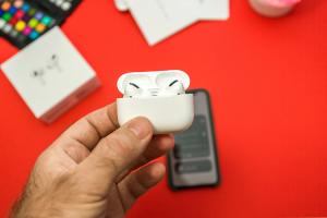 True Wireless Earbuds Market to Grow by 90 Percent in 2020: Counterpoint Research