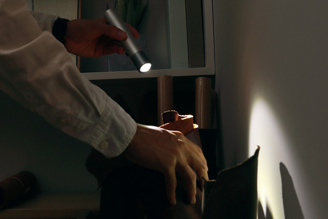 Xiaomi 3-in-1 Flashlight body2