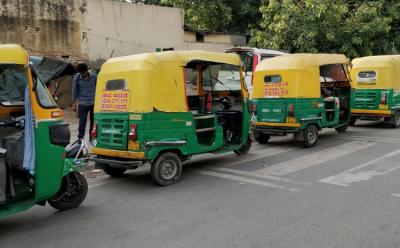 delhi autos