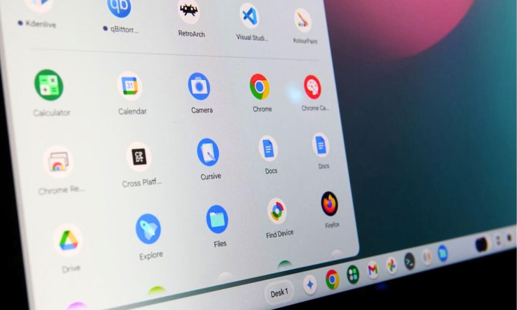 ChromeOS apps menu with different apps