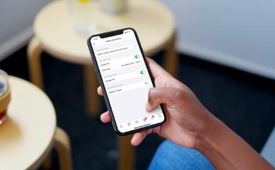 How to Stop Uploading HD Photos and Videos to Facebook from iPhone and Android