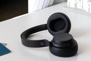 Microsoft's New Surface Headphones 2 Come with Better Battery, Lower Price