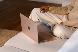 Microsoft Surface Laptop 4 Might Be Powered by AMD Ryzen 7 4800U CPU