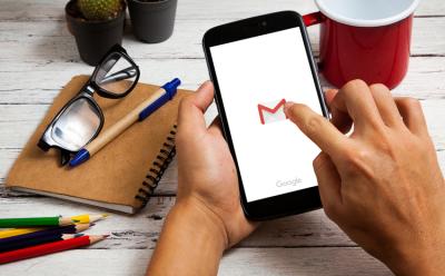 Gmail hyperlink feat.