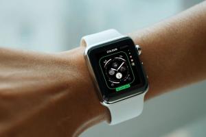 How to Customize Apple Watch Faces Like a Pro