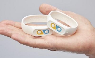 moodbeam mental health tracking wearable