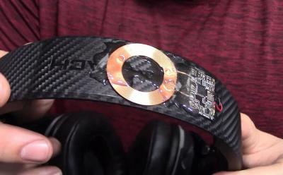 Hardware hacker adds wireless charging to headset manually