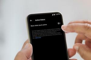 How to Hide 'Active' Status on Facebook (Android, iOS & Web)