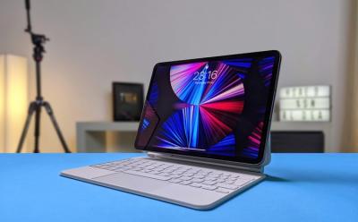 Apple May Launch iPads with Larger Displays in a Couple of Years