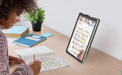 HP Tablet with flippable camera feat. 11