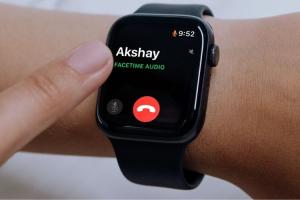 How to Make a FaceTime Call on Apple Watch