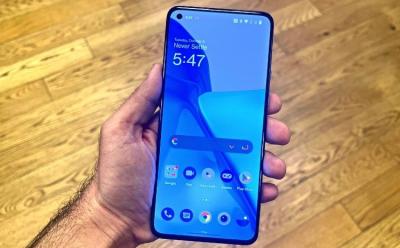 how to install oxygenos 12 on your oneplus phone
