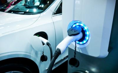 OnePlus, Xiaomi, Oppo, Vivo Aim to Enter EV Market in India, Suggest Trademarks
