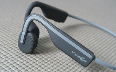 bone conduction headphones featured image
